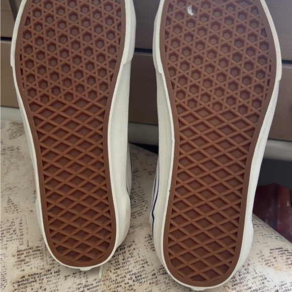 Vans Old Skool Tapered Cali
"Marshmallow/Spectrum Blue" - Picture 4 of 6